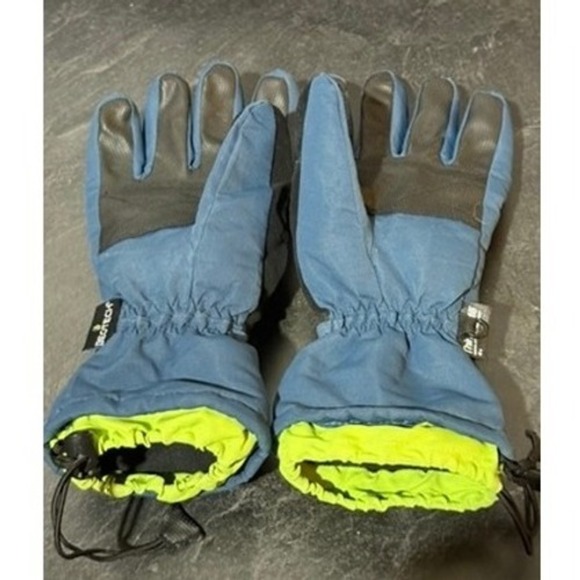 3M Thinsulate Fleece Gloves Size M Touchscreen Compatible Insulated Buckle Close - Picture 1 of 10